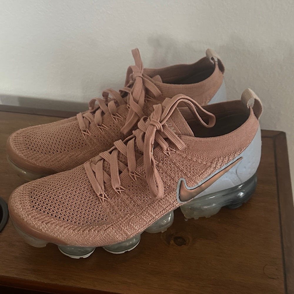 Nike Women's Rose Pink Flyknit VaporMax Athletic Sneakers